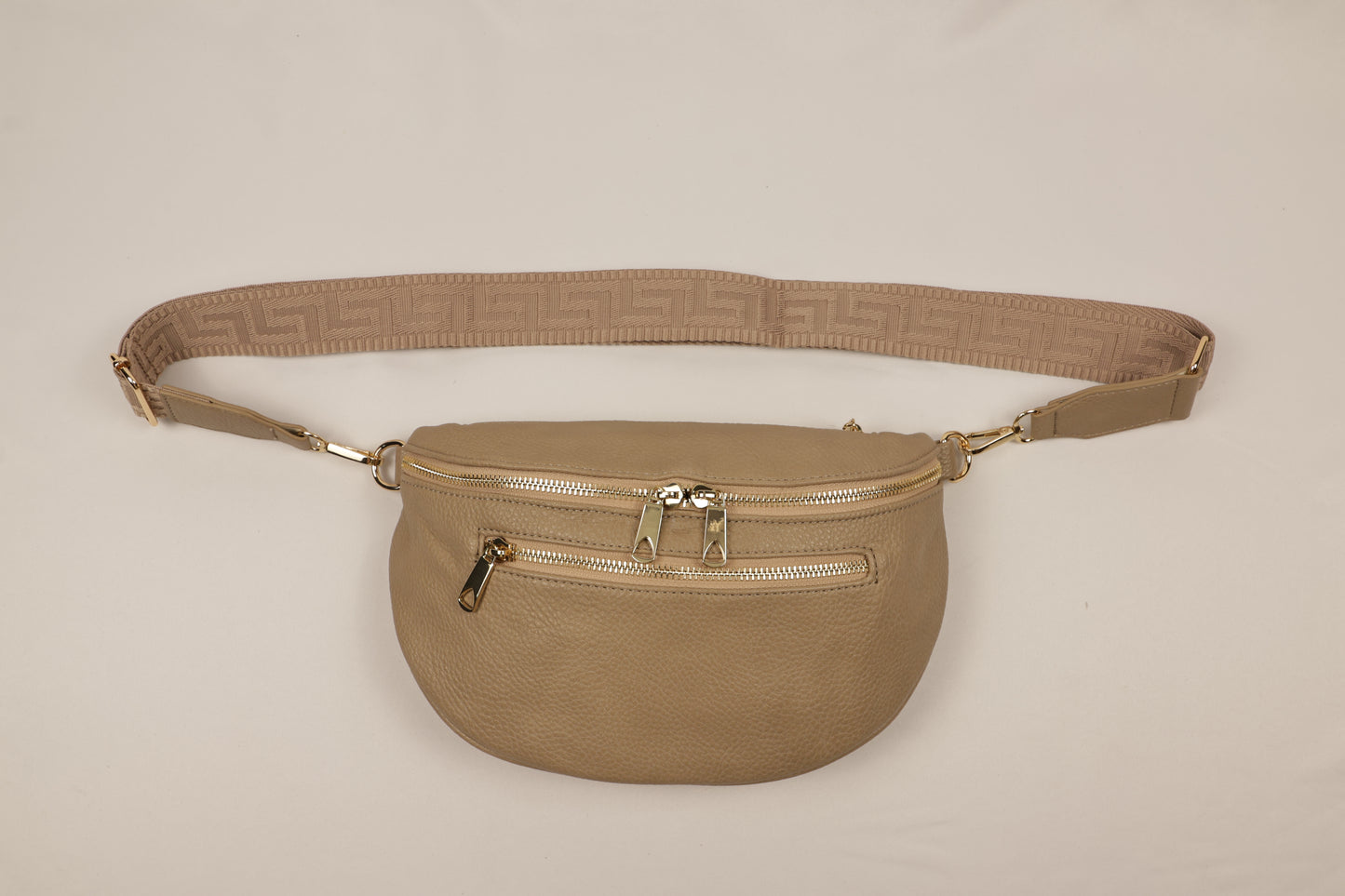PLLCD Stylish Silver PU Leather Crossbody Bag - Versatile & Trendy Belt Bag with Adjustable Strap