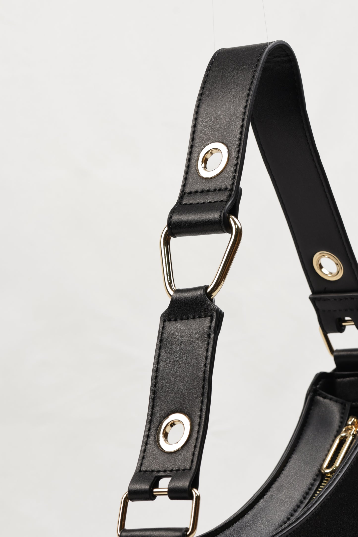 ✨ PLLCD PU Leather Crescent Shoulder Bag for Women – Trendy Baguette Crossbody Purse with Adjustable Strap
