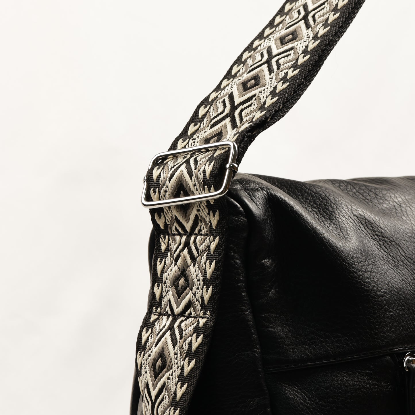 π PLLCD PU Leather Shoulder Bag for Women β Large Hobo Crossbody with Tassel Design & Adjustable Strap