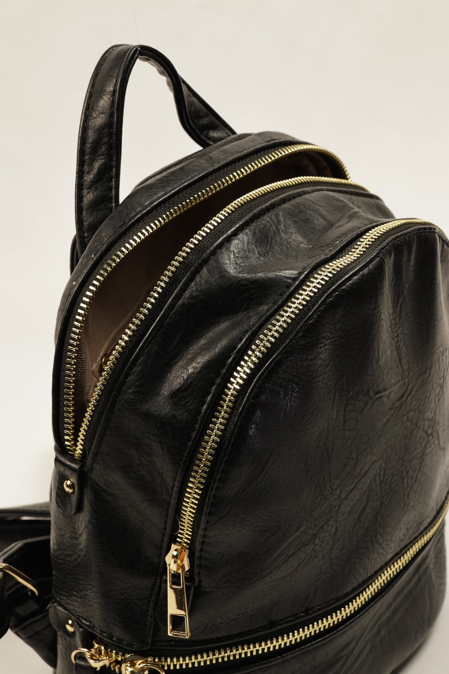 🎒 PLLCD PU Leather Mini Backpack for Women – Stylish Small Rucksack with Multiple Zipper Pockets for Daily, Travel & Work