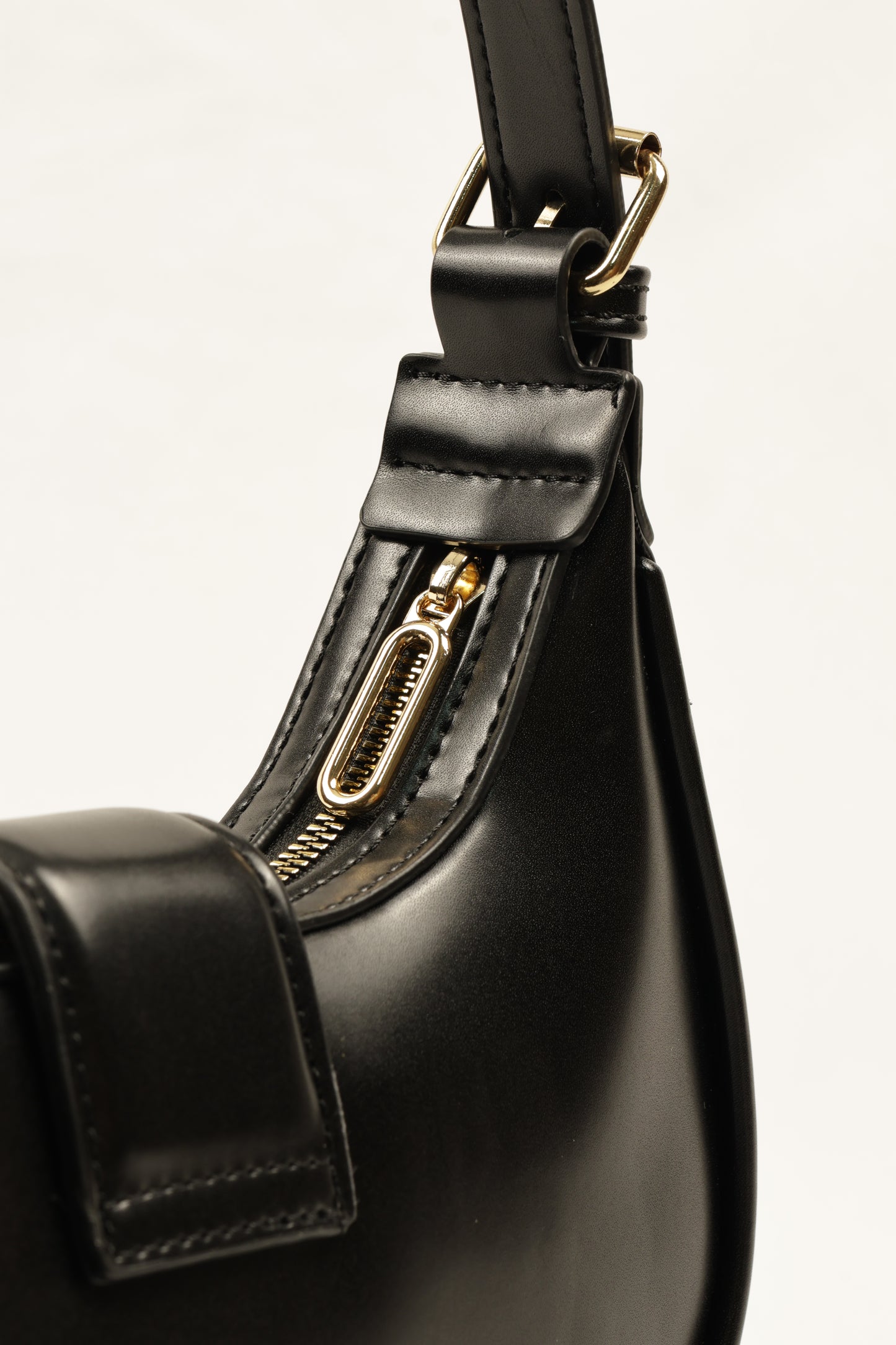 ✨ PLLCD PU Leather Crescent Shoulder Bag – Women’s Half-Moon Crossbody Handbag with Adjustable Strap