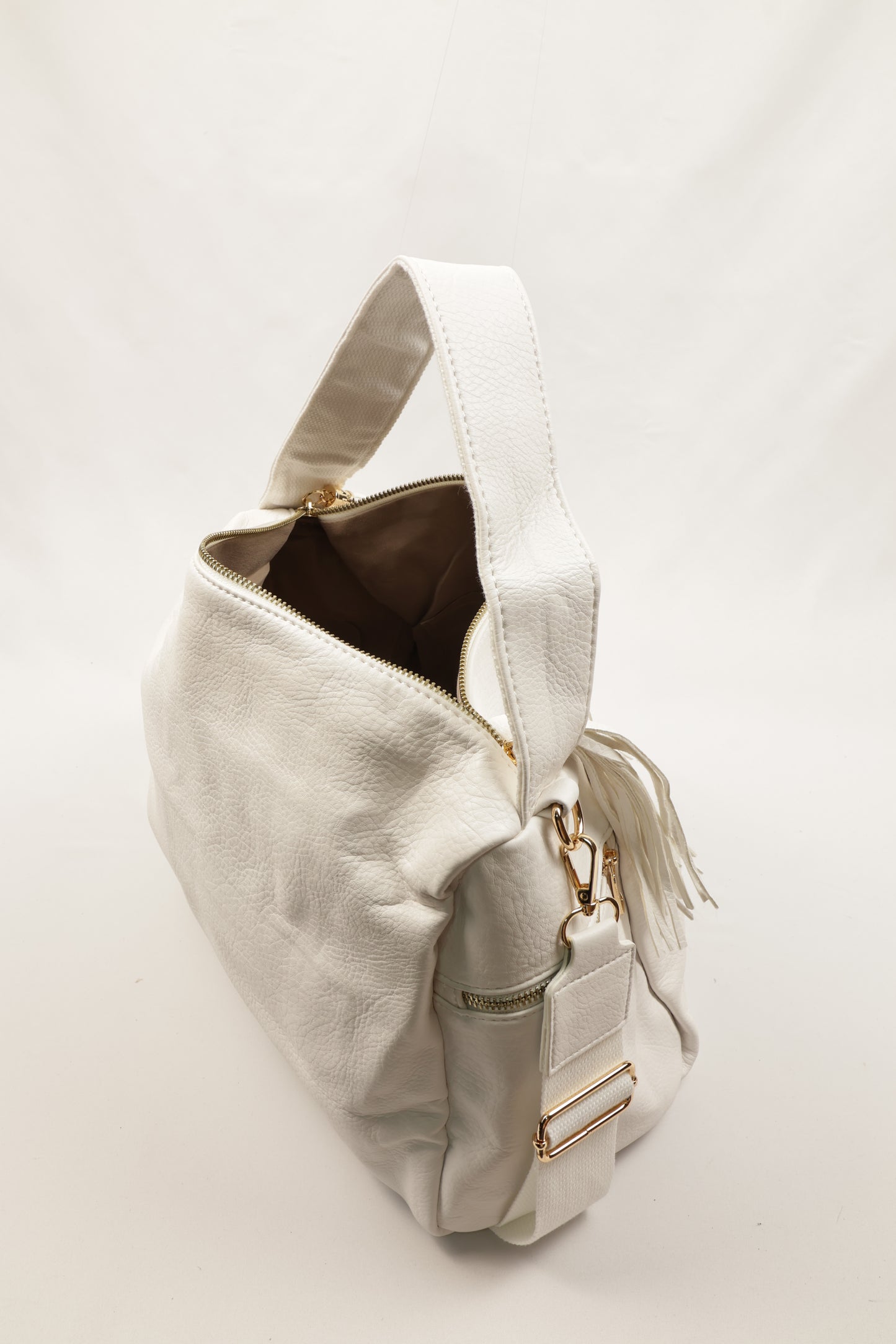 PLLCD Women’s PU Leather Shoulder Bag – Large White Tassel Handbag, Crossbody & Tote Bag for Work, Travel, and Daily Use