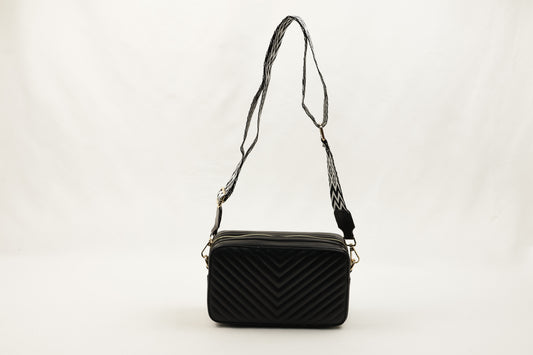 PLLCD Quilted Black Crossbody Bag - 23x14x8cm with Adjustable Patterned Long Strap (85.5–137.5cm)